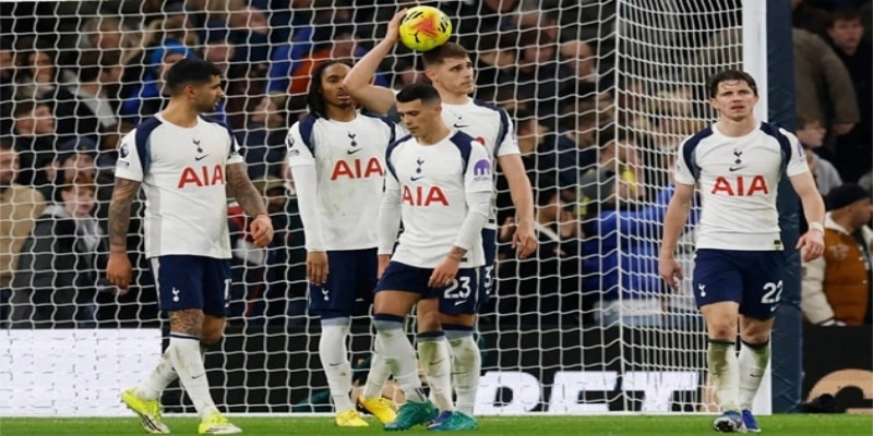 Tottenham Hotspur xuống hạng Championship lần đầu kể từ 1977